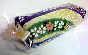 กระเป๋าสตรี : กระเป๋ากล่อง ลายสายรุ้งซากุระ 0 กระเป๋าสตรี : กระเป๋ากล่อง ลายสายรุ้งซากุระ 0