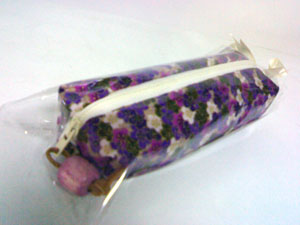 กระเป๋าสตรี : กระเป๋ากล่อง ลายหมู่ดอกซากุระสีม่วงเข้ม อ่อน เขียว ชมพู ครีม 0 กระเป๋าสตรี : กระเป๋ากล่อง ลายหมู่ดอกซากุระสีม่วงเข้ม อ่อน เขียว ชมพู ครีม 0