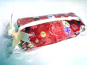 กระเป๋าสตรี : กระเป๋ากล่อง ดอกไม้ไฟกระจาย พื้นเหลือบชมพู 0